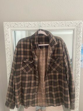 Urban Outfitters Brown and Black Plaid Button-Down Shirt M
